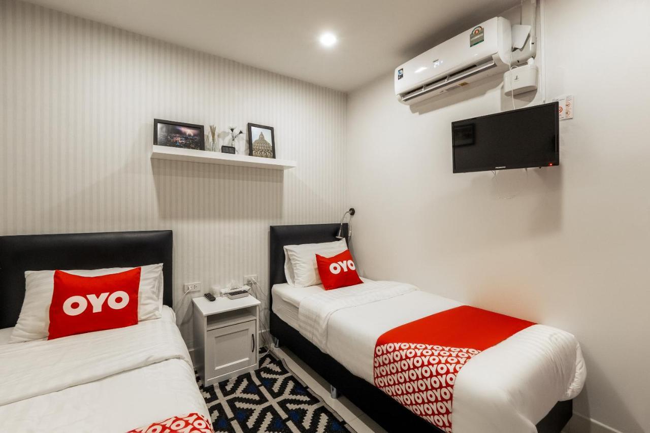 Oyo 960 The Urban Age Deluxe Hotel Bangkok Eksteriør billede